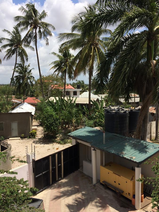 Triniti Airport Hotel Dar es Salaam Exterior photo